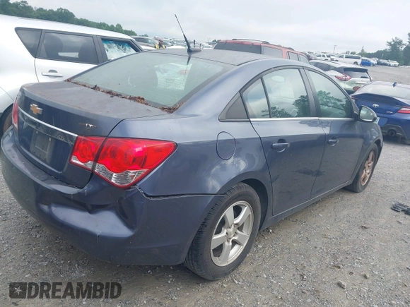 2014 Chevrolet Cruze 1LT with VIN 1G1PC5SB4E7103544, listed as a IAAI auction lot 42632096 with 119,175 mi miles and . Bid and sale history available at DreamBid. Image 4.