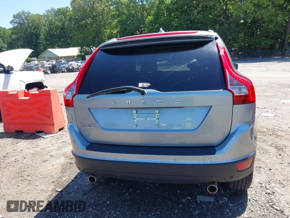 2012 Volvo XC60 3.2L с VIN YV4952DL6C2342972, выставлен на аукционе IAAI как лот 42319291 с пробегом 140 471 миль миль и . История ставок и продаж доступна на DreamBid. Изображение 17.