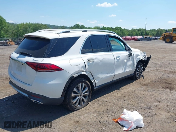 2020 Mercedes-Benz GLE 350 with VIN 4JGFB4KB2LA013188, listed as a IAAI auction lot 39476174 with 52,038 mi miles and . Bid and sale history available at DreamBid. Image 4.