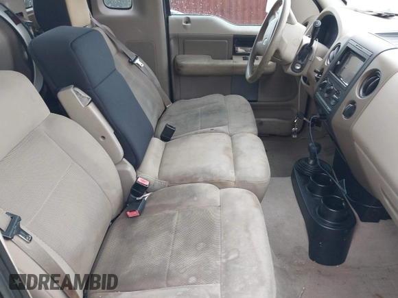 2006 Ford F-150 STX with VIN 1FTRF04W86KB04740, listed as a IAAI auction lot 42112621 with 184,375 mi miles and . Bid and sale history available at DreamBid. Image 8.