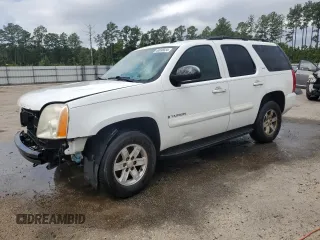 2009 GMC Yukon SLT w/4SA with VIN 1GKFC33J59R178362, listed as a Copart auction lot 69698034 with 321,104 mi miles and Salvage Title. Bid and sale history available at carsss.com. Image 1.