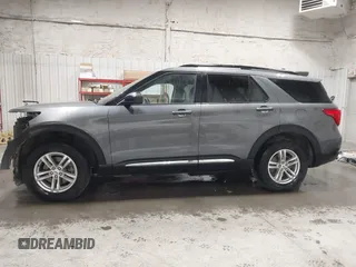 2023 Ford Explorer XLT with VIN 1FMSK8DH6PGB44473, listed as a IAAI auction lot 42217758 with 31,978 mi miles and . Bid and sale history available at carsss.com. Image 15.