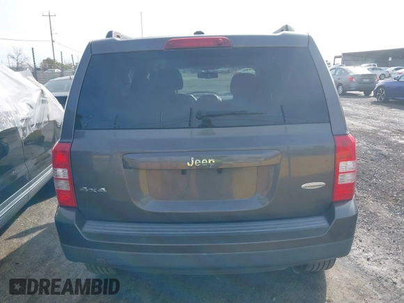 2016 Jeep Patriot High Altitude Edition with VIN 1C4NJRFB6GD661776, listed as a IAAI auction lot 41801279 with 150,931 mi miles. Bid and sale history available at carsss.com. Image 16.