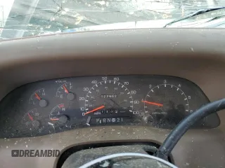 1999 Ford Super Duty F-250 XL with VIN 1FTNW21S6XED97050, listed as a Copart auction lot 45751325 with 122,662 mi miles and Salvage Title. Bid and sale history available at carsss.com. Image 9.