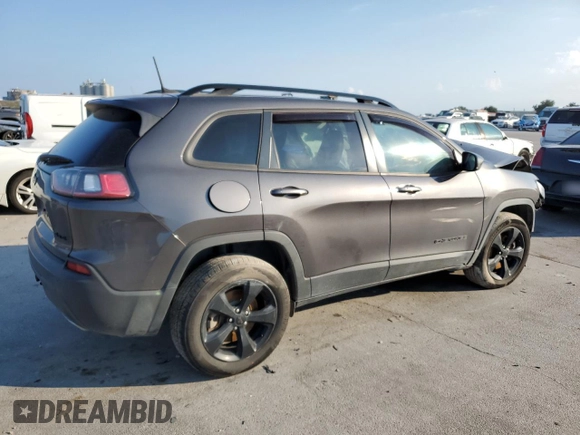 2019 Jeep Cherokee Altitude with VIN 1C4PJMLX7KD302103, listed as a Copart auction lot 72351434 with Not Provided miles and Salvage Title. Bid and sale history available at DreamBid. Image 3.