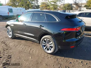 2018 Jaguar F-PACE 25t Premium with VIN SADCJ2FX1JA279629, listed as a IAAI auction lot 41195399 with 74,982 mi miles. Bid and sale history available at carsss.com. Image 3.