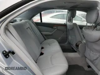 2000 Mercedes-Benz S 320/430/500 z VIN WDBNG70J6YA026416, wystawiony jako Copart lot #43626295 z przebiegiem 85 342 mil mil oraz Czysty tytuł • Clean title. Historia ofert i sprzedaży dostępna na DreamBid. Obrazek 10.