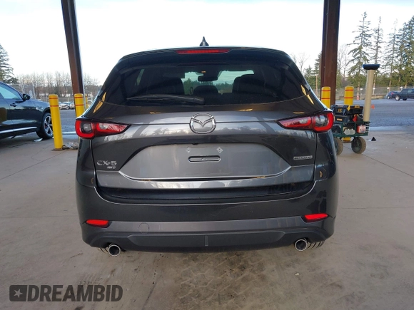 2024 Mazda CX-5 2.5 S Preferred Package with VIN JM3KFBCL1R0428883, listed as a IAAI auction lot 41755898 with 7,386 mi miles. Bid and sale history available at carsss.com. Image 17.