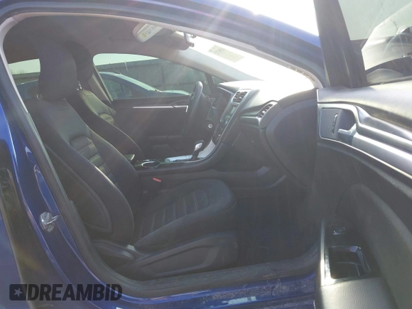 2013 Ford Fusion SE with VIN 3FA6P0H74DR102825, listed as a IAAI auction lot 41894732 with 137,837 mi miles and . Bid and sale history available at DreamBid. Image 5.