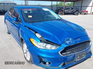 2020 Ford Fusion SE with VIN 3FA6P0H77LR153539, listed as a IAAI auction lot 42054318 with 103,820 mi miles and . Bid and sale history available at DreamBid. Image 18.