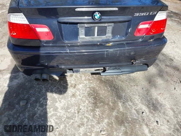 2006 BMW 3 Series 330Ci with VIN WBABW53466PL53536, listed as a IAAI auction lot 41584656 with 245,093 mi miles. Bid and sale history available at carsss.com. Image 6.