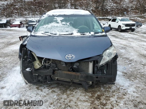 2014 Toyota Sienna LE with VIN 5TDJK3DCXES093229, listed as a Copart auction lot 44537185 with 120,597 mi miles and Salvage Title. Bid and sale history available at DreamBid. Image 5.