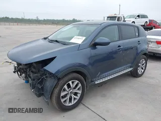 2015 Kia Sportage LX with VIN KNDPB3AC9F7754016, listed as a IAAI auction lot 41938311 with 71,737 mi miles and . Bid and sale history available at DreamBid. Image 2.