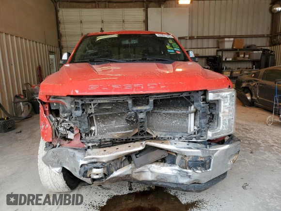 2019 Ford Super Duty F-250 SRW XL with VIN 1FT7W2BT9KEC06567, listed as a Copart auction lot 47051345 with 301,577 mi miles and Salvage Title. Bid and sale history available at carsss.com. Image 5.
