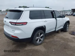 2021 Jeep Grand Cherokee Limited with VIN 1C4RJKBG5M8186488, listed as a IAAI auction lot 42271087 with 52,615 mi miles and . Bid and sale history available at DreamBid. Image 4.