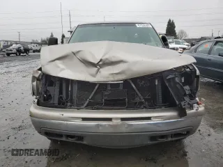 2000 Chevrolet Suburban LS with VIN 3GNFK16TXYG205867, listed as a Copart auction lot 87032424 with 307,632 mi miles and Salvage title. Bid and sale history available at DreamBid. Image 5.