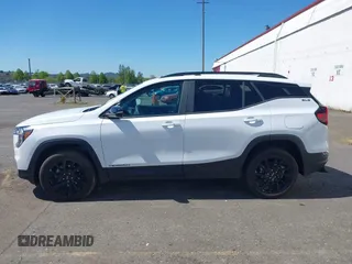 2024 GMC Terrain SLE with VIN 3GKALTEG5RL338632, listed as a IAAI auction lot 40102556 with 3,715 mi miles and . Bid and sale history available at DreamBid. Image 14.