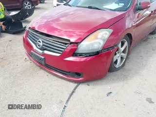 2009 Nissan Altima 3.5 SL with VIN 1N4BL21EX9N524512, listed as a IAAI auction lot 41906110 with 186,140 mi miles. Bid and sale history available at carsss.com. Image 6.