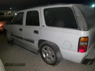 2002 Chevrolet Tahoe LS with VIN 1GNEC13V82R176620, listed as a Copart auction lot 76179054 with 0 mi miles and Non Repairable. Bid and sale history available at carsss.com. Image 2.