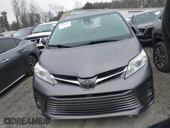 2019 Toyota Sienna XLE Auto Access Seat with VIN 5TDYZ3DC8KS982777, listed as a IAAI auction lot 41519696 with 109,708 mi miles. Bid and sale history available at carsss.com. Image 12.