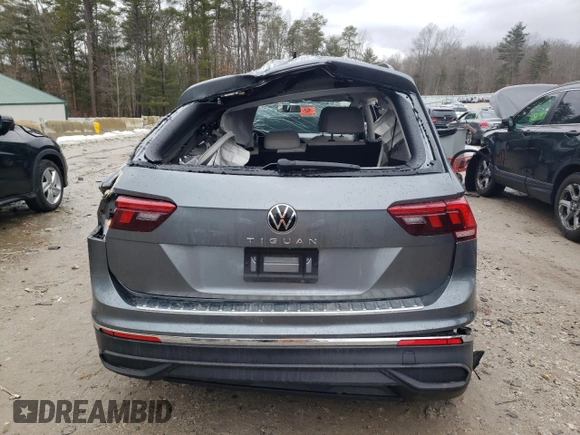 2022 Volkswagen Tiguan S z VIN 3VV1B7AX0NM131082, wystawiony jako Copart lot #47800415 z przebiegiem 59 966 mil mil oraz Szkoda całkowita • Salvage title. Historia ofert i sprzedaży dostępna na DreamBid. Obrazek 6.