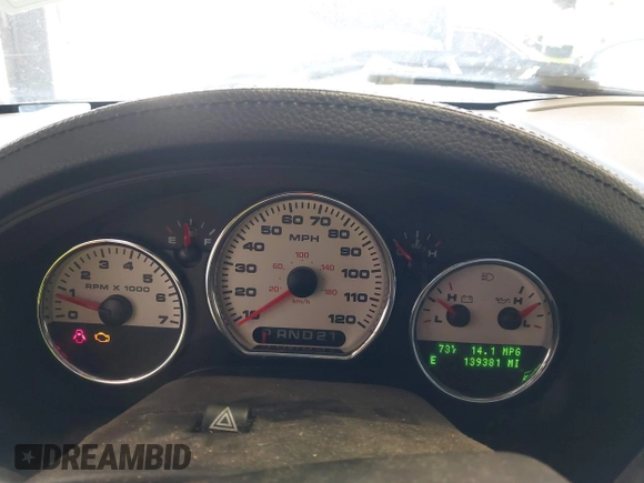 2004 Ford F-150 XLT with VIN 1FTPW14514KD64575, listed as a IAAI auction lot 42593364 with 139,381 mi miles and . Bid and sale history available at DreamBid. Image 7.