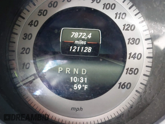 2015 Mercedes-Benz C-Class C 250 with VIN WDDGJ4HB4FG367188, listed as a IAAI auction lot 40912003 with 121,128 mi miles. Bid and sale history available at carsss.com. Image 15.