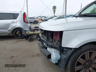 2013 Land Rover Range Rover Sport SC with VIN SALSH2E40DA800038, listed as a IAAI auction lot 42152992 with 119,438 mi miles and . Bid and sale history available at DreamBid. Image 6.