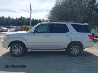 2005 Toyota Sequoia Limited with VIN 5TDBT48AX5S249866, listed as a IAAI auction lot 41760304 with 259,139 mi miles and . Bid and sale history available at DreamBid. Image 12.