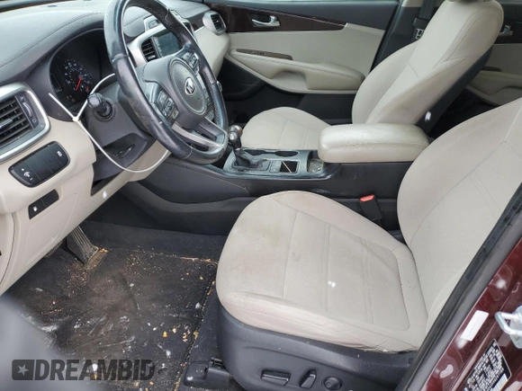 2017 Kia Sorento LX with VIN 5XYPGDA3XHG267789, listed as a Copart auction lot 41483165 with 95,091 mi miles and Salvage Title. Bid and sale history available at carsss.com. Image 7.