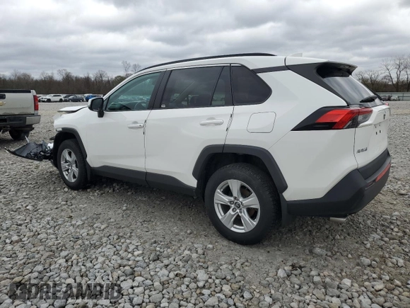 2020 Toyota RAV4 XLE with VIN 2T3P1RFV5LC070811, listed as a Copart auction lot 52326875 with 49,333 mi miles and Salvage Title. Bid and sale history available at carsss.com. Image 2.