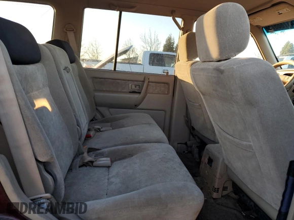 2001 Isuzu Trooper S with VIN JACDJ58X817J17877, listed as a Copart auction lot 41788875 with 203,199 mi miles and Salvage title. Bid and sale history available at DreamBid. Image 11.