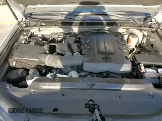 2018 Toyota 4Runner SR5 с VIN JTEZU5JR9J5165826, выставлен на аукционе Copart как лот 69693535 с пробегом 46 953 миль миль и Списание • Salvage title. История ставок и продаж доступна на DreamBid. Изображение 14.