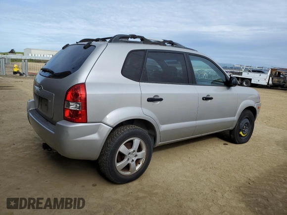 2005 Hyundai Tucson GL with VIN KM8JM12B85U146753, listed as a Copart auction lot 50213995 with 107,260 mi miles and Clean Title. Bid and sale history available at carsss.com. Image 3.