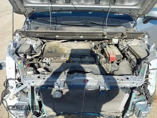 2019 Toyota RAV4 XLE with VIN JTMW1RFV7KD041106, listed as a IAAI auction lot 41759077 with 187,723 mi miles and . Bid and sale history available at DreamBid. Image 10.
