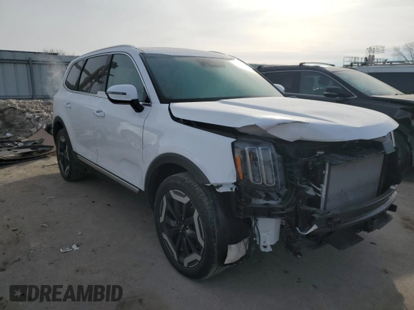 2024 Kia Telluride EX with VIN 5XYP34GC3RG497226, listed as a Copart auction lot 88254825 with 12,110 mi miles and Salvage Title. Bid and sale history available at DreamBid. Image 4.