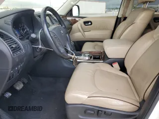 2020 Nissan Armada Platinum z VIN JN8AY2NF6L9360075, wystawiony jako Copart lot #55240645 z przebiegiem 93 505 mil mil oraz Szkoda całkowita • Salvage title. Historia ofert i sprzedaży dostępna na DreamBid. Obrazek 7.