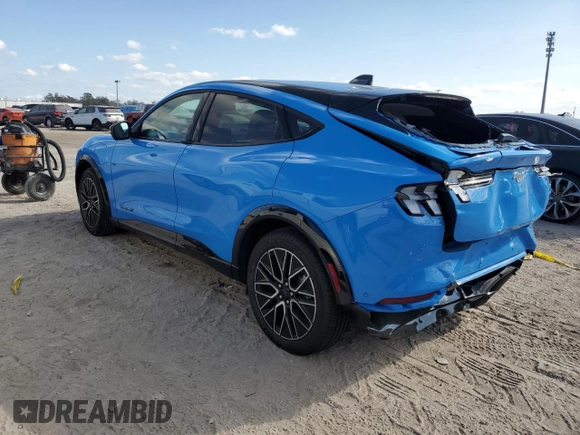 2024 Ford Mustang Mach-E Premium z VIN 3FMTK3R72RMA32365, wystawiony jako Copart lot #44407065 z przebiegiem 3 940 mil mil oraz Szkoda całkowita • Salvage title. Historia ofert i sprzedaży dostępna na DreamBid. Obrazek 2.