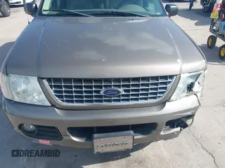 2004 Ford Explorer z VIN 1FMZU83E24UB48730, wystawiony jako IAAI lot #42007438 z przebiegiem 166 246 mil mil oraz . Historia ofert i sprzedaży dostępna na DreamBid. Obrazek 12.