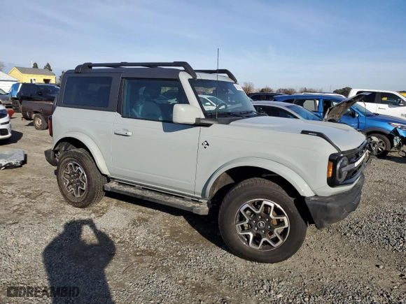 2022 Ford Bronco with VIN 1FMDE5CP0NLB48255, listed as a Copart auction lot 86614524 with 16,826 mi miles and Salvage Title. Bid and sale history available at carsss.com. Image 4.