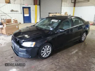 2013 Volkswagen Jetta SE z VIN 3VWDP7AJ2DM424549, wystawiony jako Copart lot #52238075 z przebiegiem 268 512 mil mil oraz Szkoda całkowita • Salvage title. Historia ofert i sprzedaży dostępna na DreamBid. Obrazek 1.