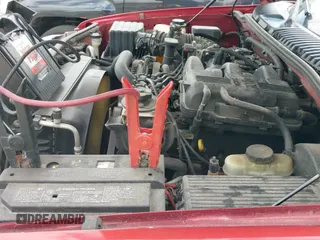 2004 Ford Explorer XLT z VIN 1FMZU73K24ZB30165, wystawiony jako IAAI lot #42284329 z przebiegiem 232 692 mil mil oraz . Historia ofert i sprzedaży dostępna na DreamBid. Obrazek 12.