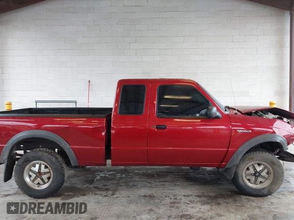 1999 Ford Ranger XL with VIN 1FTZR15VXXPB34362, listed as a IAAI auction lot 41592852 with 247,015 mi miles. Bid and sale history available at carsss.com. Image 13.