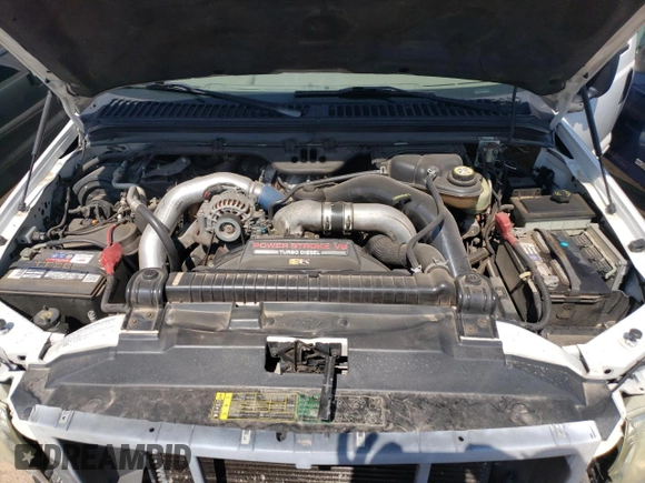 2003 Ford Super Duty F-250 XL with VIN 1FTNW21PX3EC12326, listed as a Copart auction lot 61341664 with 172,113 mi miles and Salvage Title. Bid and sale history available at carsss.com. Image 13.