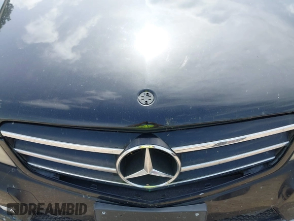 2014 Mercedes-Benz C 250 Sport with VIN WDDGF4HB8EG207833, listed as a IAAI auction lot 42636422 with 90,555 mi miles and . Bid and sale history available at DreamBid. Image 6.