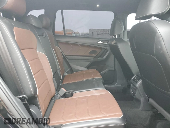 2024 Volkswagen Tiguan SEL R-Line с VIN 3VV4B7AX8RM037891, выставлен на аукционе Copart как лот 45950905 с пробегом 33 661 миль миль и Списание • Salvage title. История ставок и продаж доступна на DreamBid. Изображение 10.