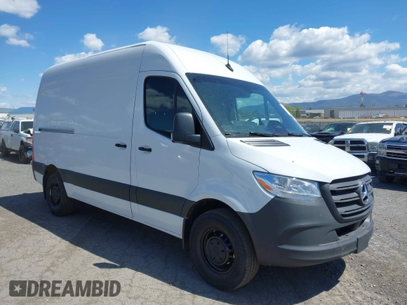 2025 Mercedes-Benz Sprinter Cargo with VIN W1Y4KBHY6ST203831, listed as a IAAI auction lot 42173474 with 4,382 mi miles and . Bid and sale history available at carsss.com. Image 1.