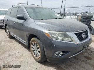 2013 Nissan Pathfinder SL with VIN 5N1AR2MM4DC630445, listed as a IAAI auction lot 41946196 with 196,192 mi miles. Bid and sale history available at carsss.com. Image 1.