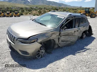 2020 Jeep Cherokee Latitude Plus z VIN 1C4PJMLX9LD510176, wystawiony jako Copart lot #55903585 z przebiegiem 67 151 mil mil oraz Szkoda całkowita • Salvage title. Historia ofert i sprzedaży dostępna na DreamBid. Obrazek 1.