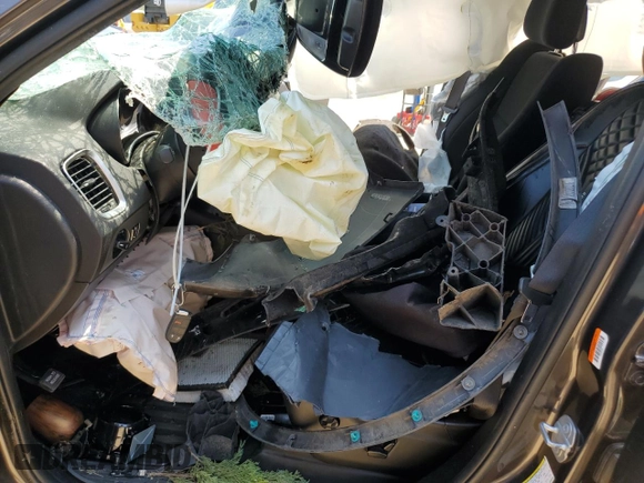 2019 Dodge Durango SXT Plus with VIN 1C4RDJAG8KC599230, listed as a Copart auction lot 63259895 with Not provided miles and Salvage title. Bid and sale history available at DreamBid. Image 7.